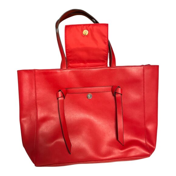 Elizabeth Arden Red Faux Leather Tote Bag – 19x12x4 – Double Handles – 8” Drop – - Picture 7 of 7